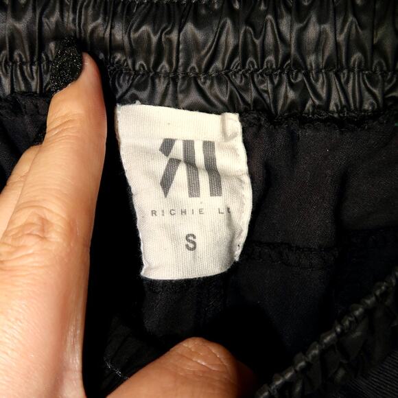 Richie Le Men's Cotton Blend Tapered Slim Cargo Pants Black Small Gorpcore - Picture 3 of 11